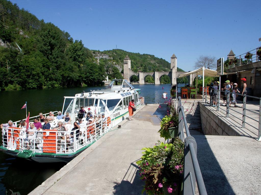 Hotel Le Lac Bleu Lacapelle-Marival Zewnętrze zdjęcie