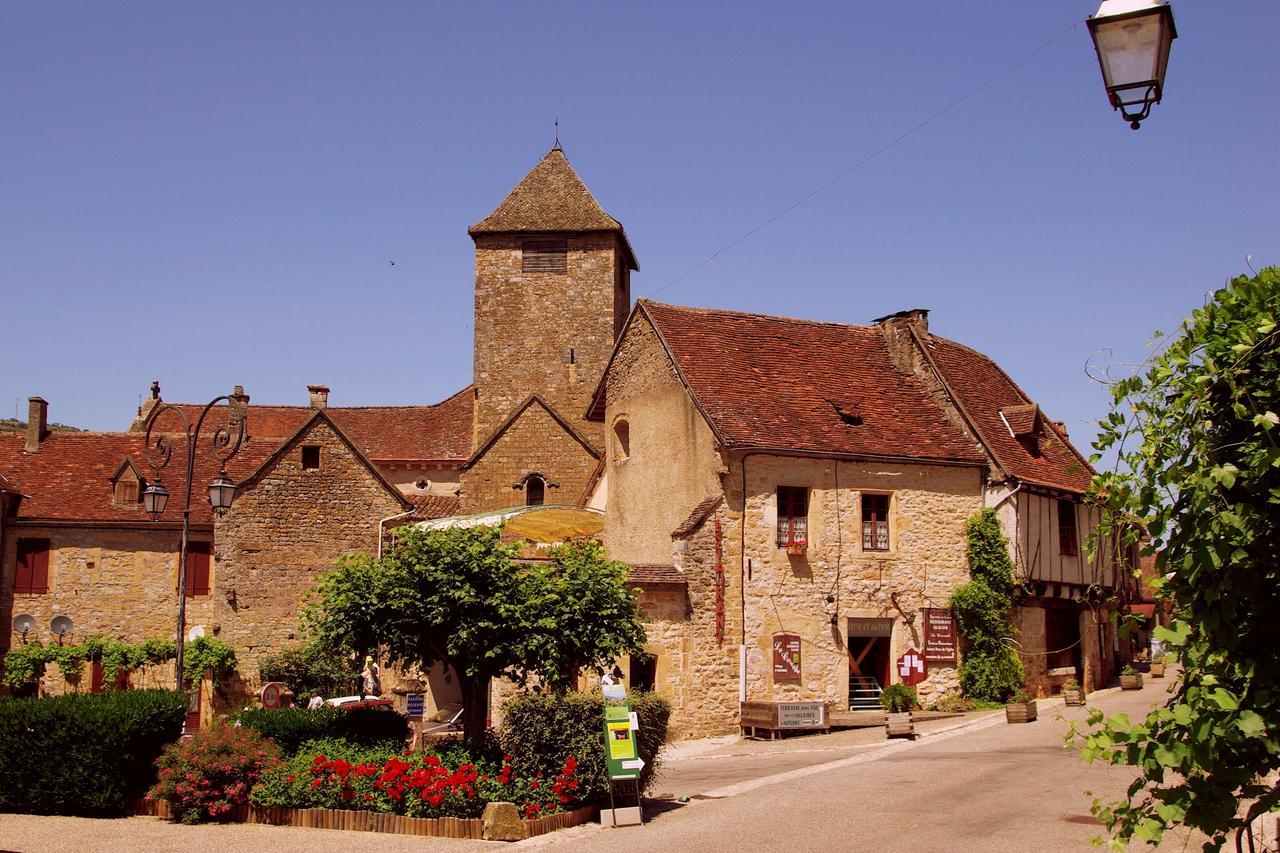 Hotel Le Lac Bleu Lacapelle-Marival Zewnętrze zdjęcie